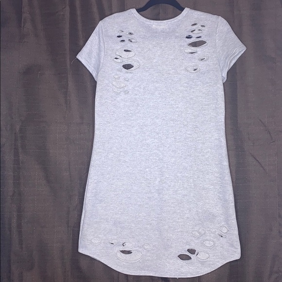 Dress - Picture 2 of 4